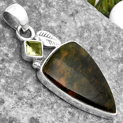 Natural Chrome Chalcedony & Peridot Pendant P-1652 SDP110031