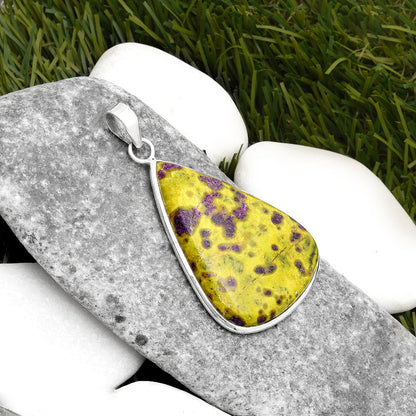 Natural Stichtite Pendant P-1001 SDP110478