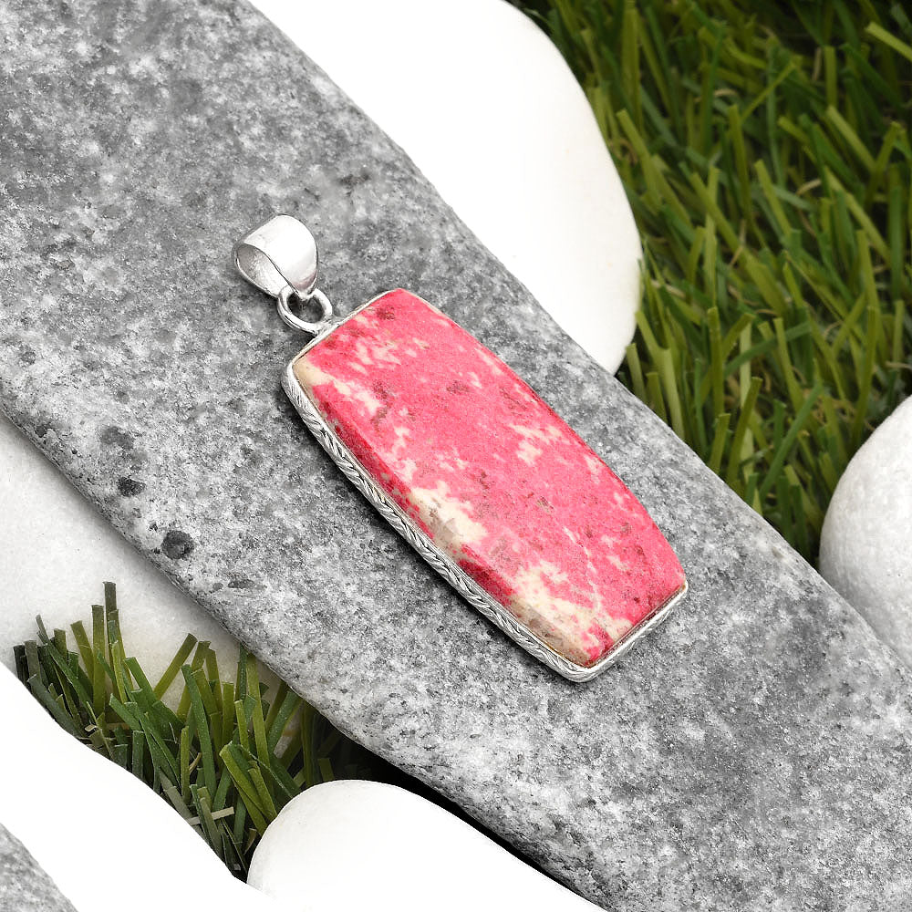 Natural Pink Thulite - Norway Pendant P-1053 SDP110721