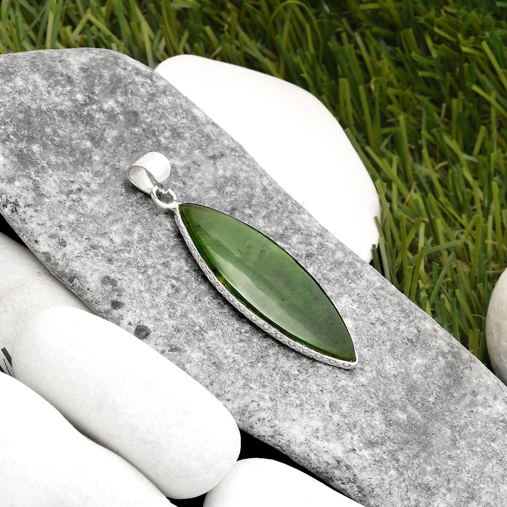 Natural Chrome Chalcedony Pendant P-1053 SDP110845
