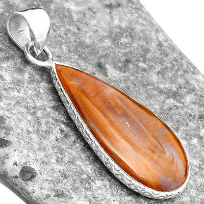 Natural Sandalwood Pendant P-1053 SDP110938