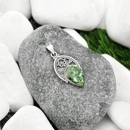 Natural Dioptase Pendant P-1508 SDP111429