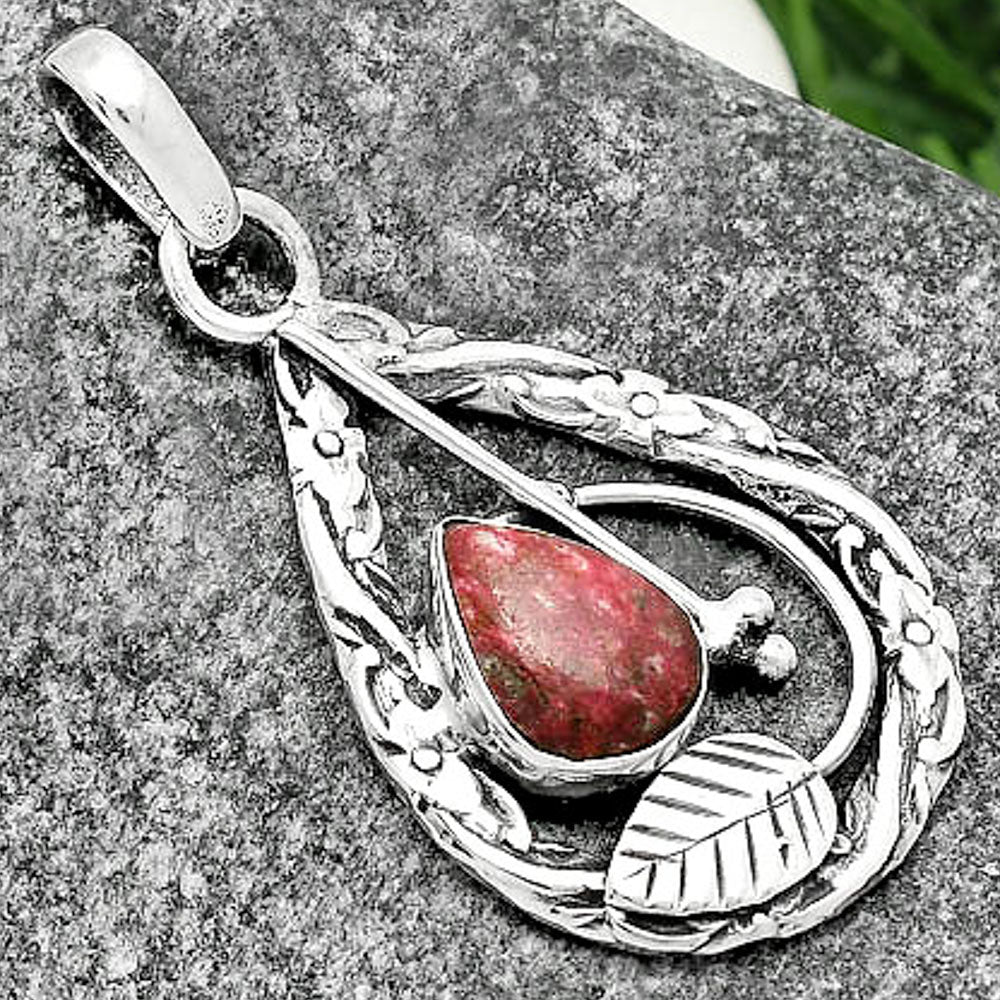 Natural Pink Thulite - Norway Pendant P-1608 SDP111596
