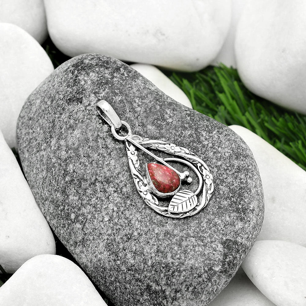 Natural Pink Thulite - Norway Pendant P-1608 SDP111596