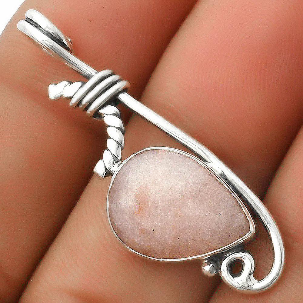 Natural Pink Scolecite Pendant P-1682 SDP112912