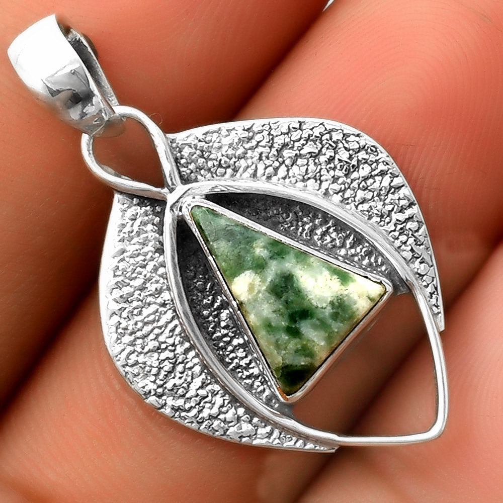 Southwest Style - Natural Dioptase Pendant P-1402 SDP112965