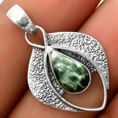 Southwest Style - Natural Dioptase Pendant P-1402 SDP112970