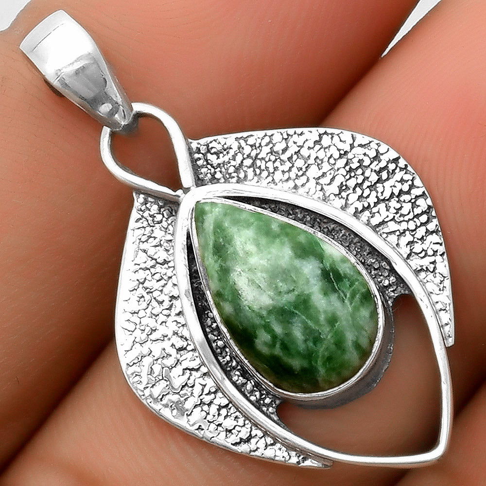 Southwest Style - Natural Dioptase Pendant P-1402 SDP112981