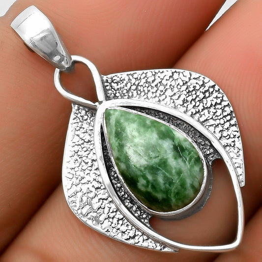 Southwest Style - Natural Dioptase Pendant P-1402 SDP112981