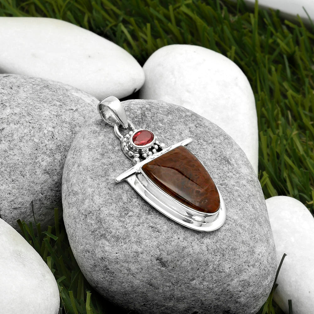 Natural Tube Agate - Turkish & Garnet Pendant P-1289 SDP114496
