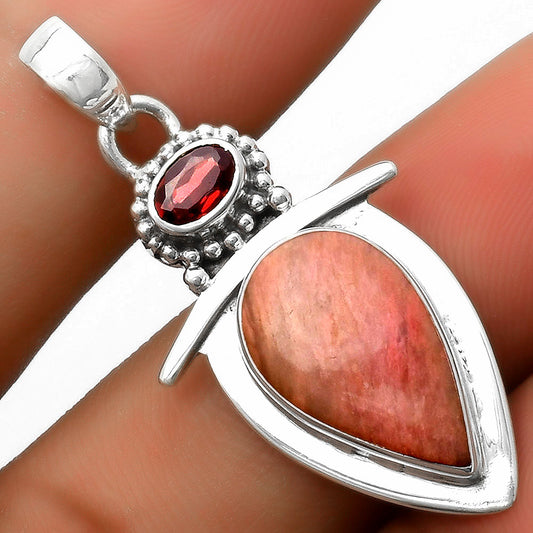 Natural Pink Tulip Quartz & Garnet Pendant P-1289 SDP114517