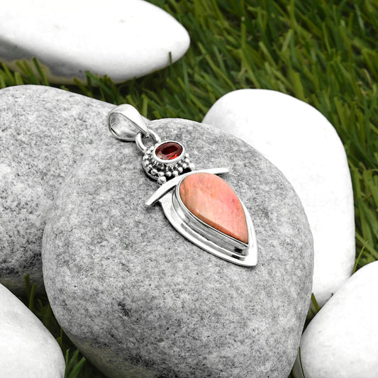 Natural Pink Tulip Quartz & Garnet Pendant P-1289 SDP114517