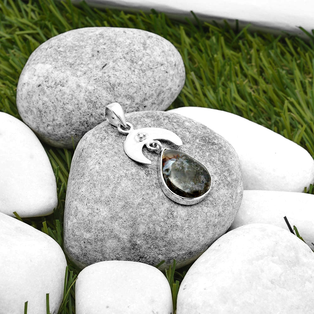 Crescent Moon - Tube Agate - Turkish Pendant P-1133 SDP114902