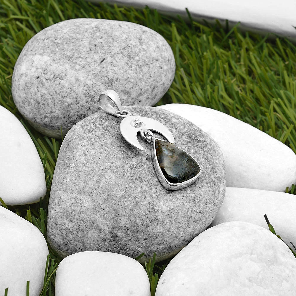 Crescent Moon - Tube Agate - Turkish Pendant P-1133 SDP114906