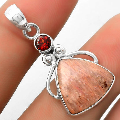 Natural Pink Tulip Quartz & Garnet Pendant P-1571 SDP114980