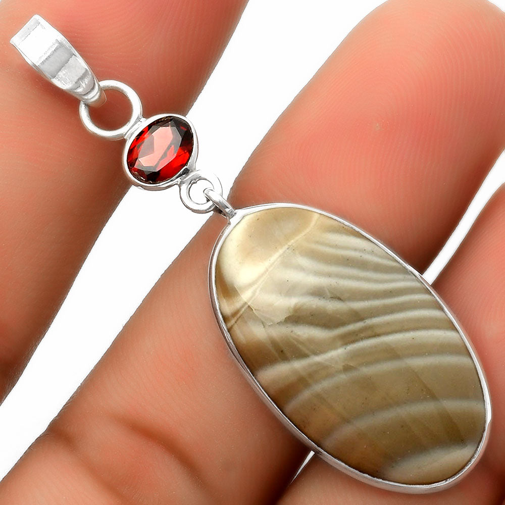 Natural Flint Stone & Garnet Pendant P-1098 SDP115136