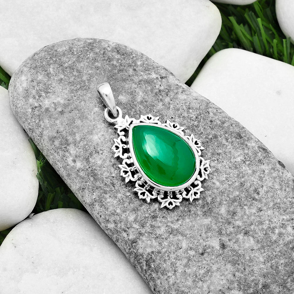 Artisan - Natural Green Onyx Cab Pendant P-1028 SDP116573