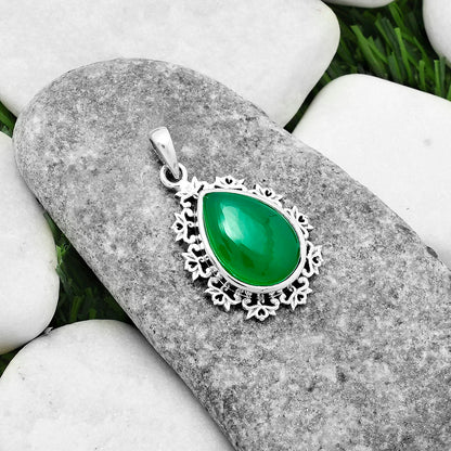 Artisan - Natural Green Onyx Cab Pendant P-1028 SDP116573