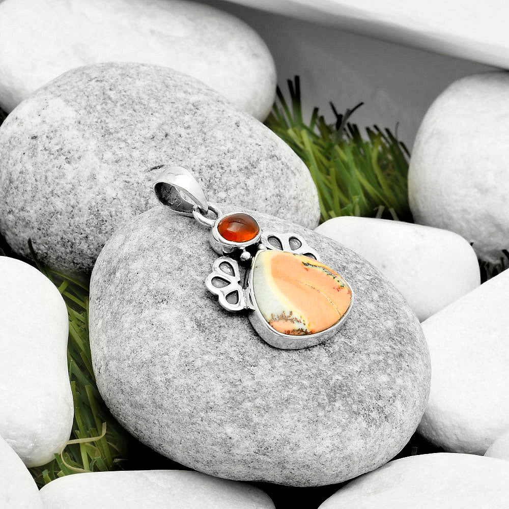 Maligano Jasper - Indonesia & Garnet Pendant P-1576 SDP117012