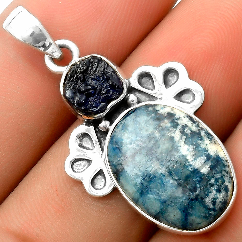 Blue Scheelite & Blue Sapphire Rough Pendant P-1576 SDP117021