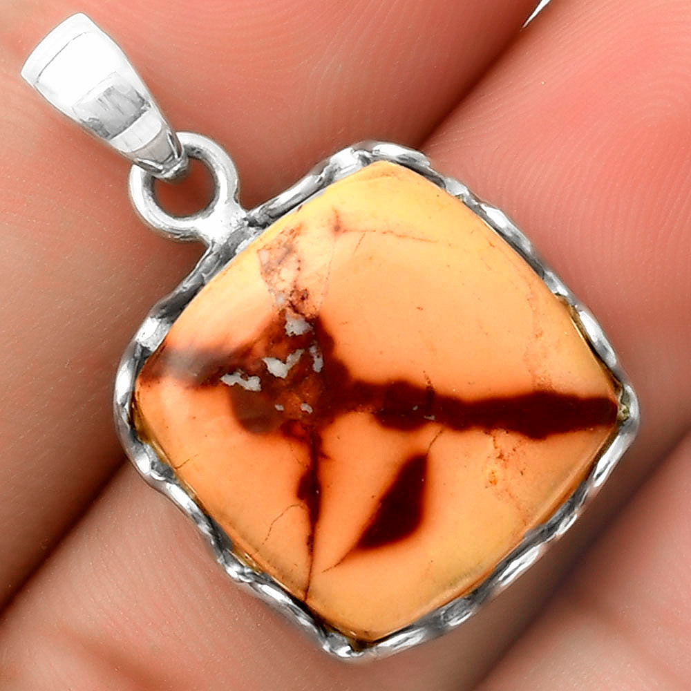 Natural Indian Paint Gemstone Pendant P-1624 SDP117579