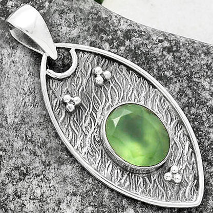 Natural Nephrite Jade - Canada Pendant P-1524 SDP118143