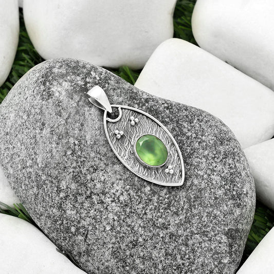 Natural Nephrite Jade - Canada Pendant P-1524 SDP118143