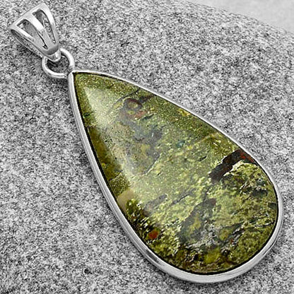 Dragon Blood Stone - South Africa Pendant P-1001 SDP119131