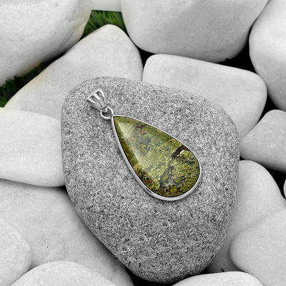 Dragon Blood Stone - South Africa Pendant P-1001 SDP119131