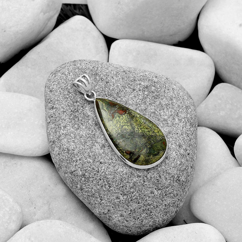 Dragon Blood Stone - South Africa Pendant P-1001 SDP119159