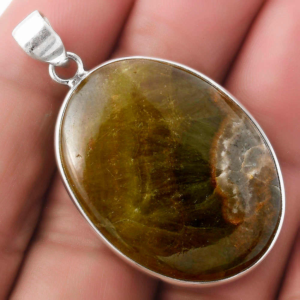 Natural Cloudy Prehnite Pendant P-1001 SDP120115