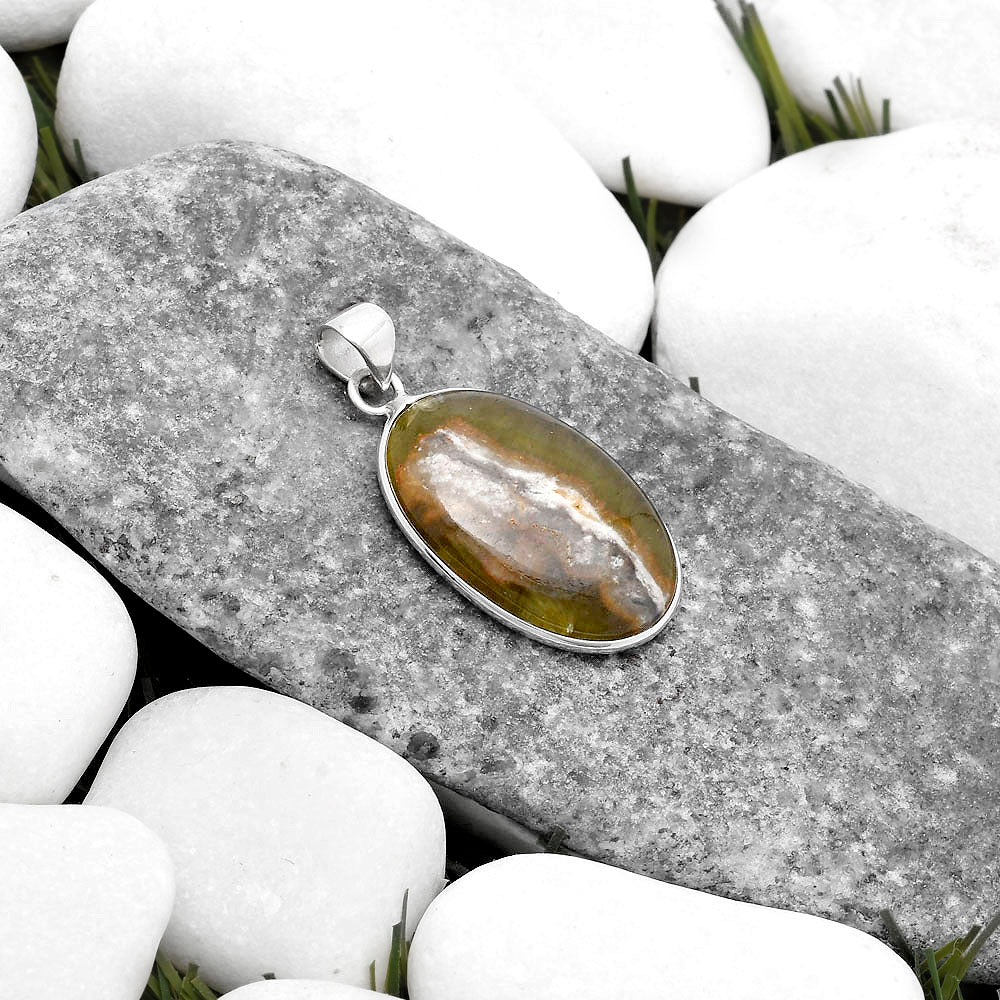 Natural Cloudy Prehnite Pendant P-1001 SDP120200