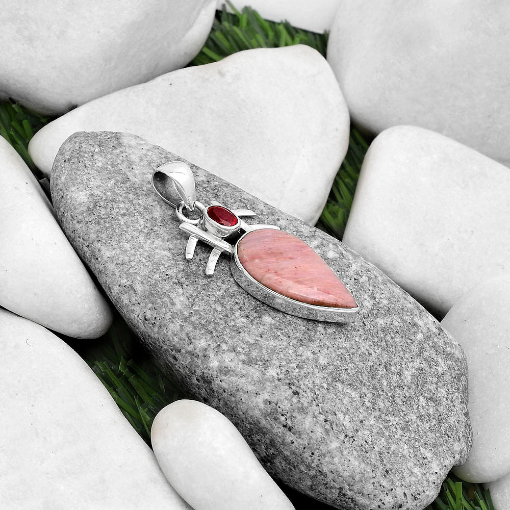 Natural Pink Tulip Quartz & Garnet Pendant P-1046 SDP120360