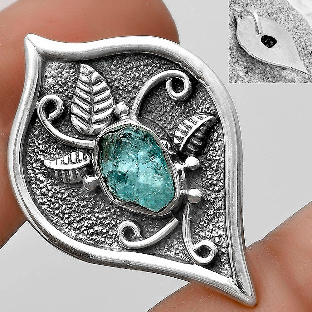 Natural Aqua Apatite Rough Madagascar Pendant P-1707 SDP121424