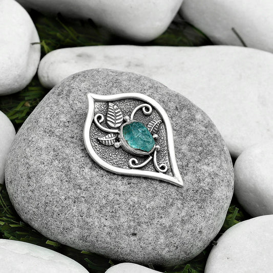 Natural Aqua Apatite Rough Madagascar Pendant P-1707 SDP121424