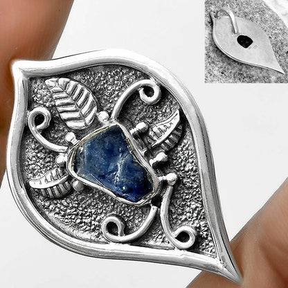 Natural Blue Sapphire Rough Pendant P-1707 SDP121453