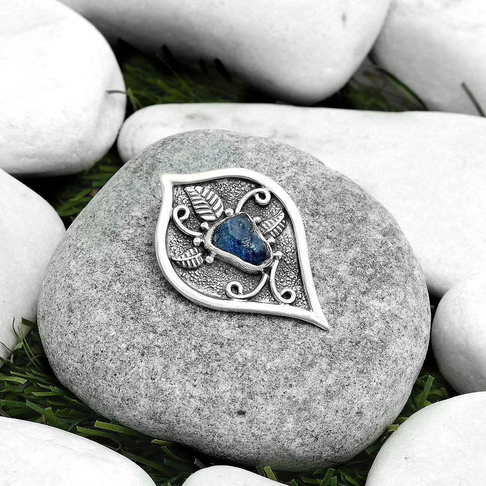 Natural Blue Sapphire Rough Pendant P-1707 SDP121453