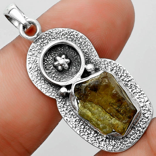Natural Rare Kornerupine Rough Pendant P-1716 SDP121714