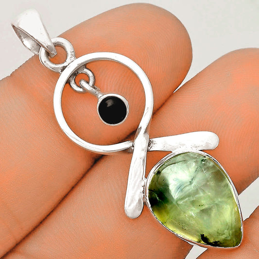 Natural Prehnite & Black Onyx Pendant P-1048 SDP121860