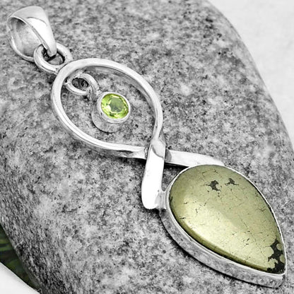 Apache Gold Healer's Gold & Peridot Pendant P-1048 SDP121866
