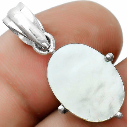 Natural Mother Of Pearl Pendant P-1013 SDP123285