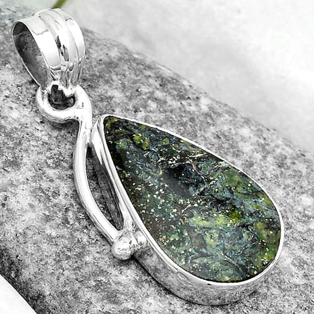 Dragon Blood Stone - South Africa Pendant P-1099 SDP123457