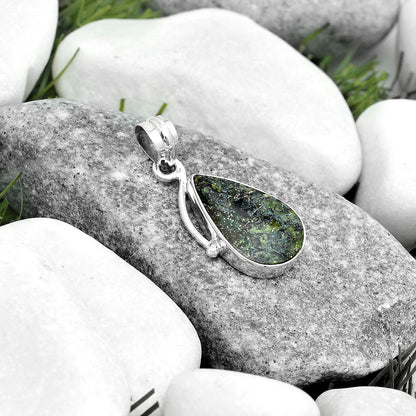Dragon Blood Stone - South Africa Pendant P-1099 SDP123457