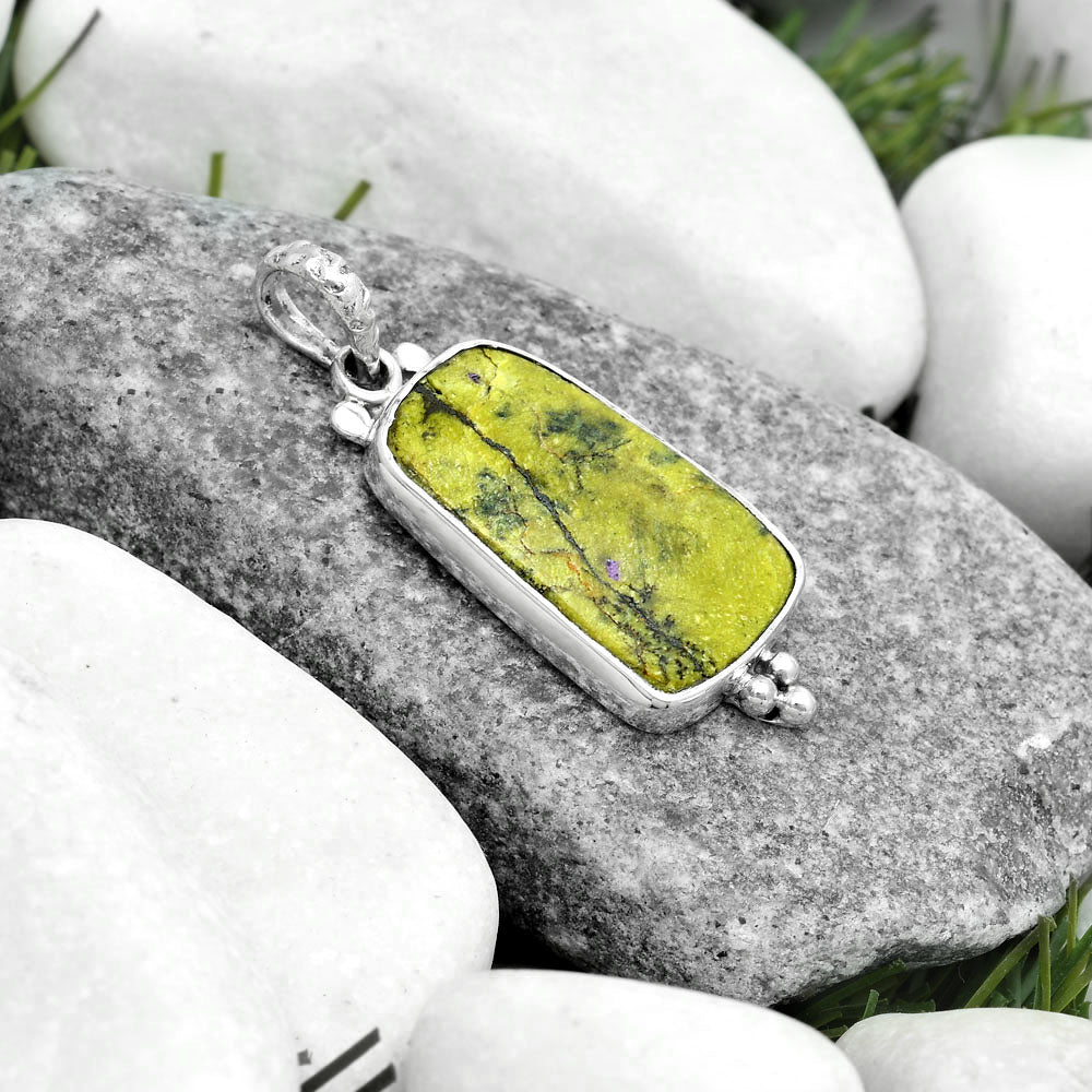 Natural Stichtite Pendant P-1100 SDP123560