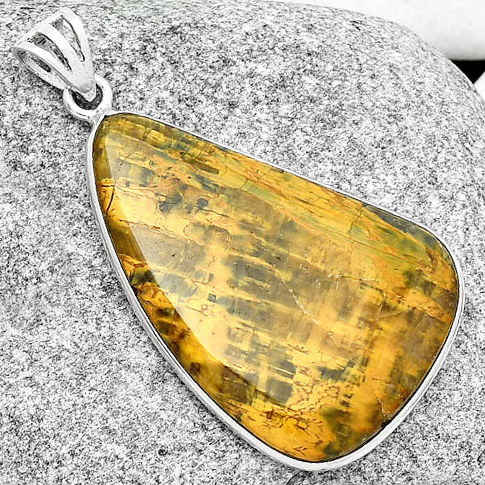 Natural Nellite Pendant P-1001 SDP125091