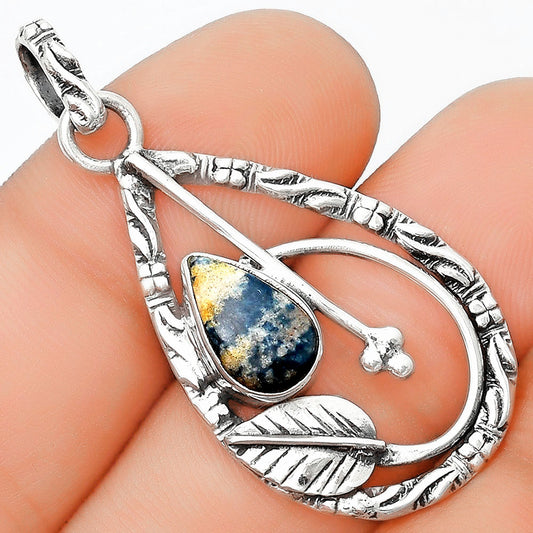Leaf Natural Blue Scheelite Turkey Pendant P-1608 SDP125802
