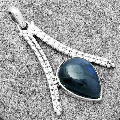 Blue Fire Labradorite - Madagascar Pendant P-1034 SDP125895