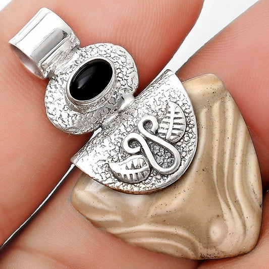 Natural Flint Stone & Black Onyx Pendant P-1545 SDP126086