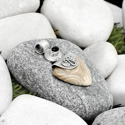 Natural Flint Stone & Black Onyx Pendant P-1545 SDP126086