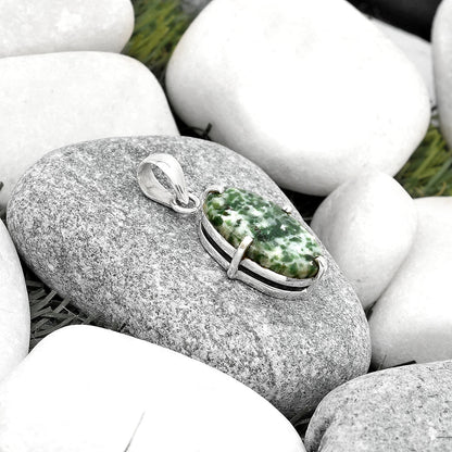 Natural Dioptase Pendant P-1013 SDP126143